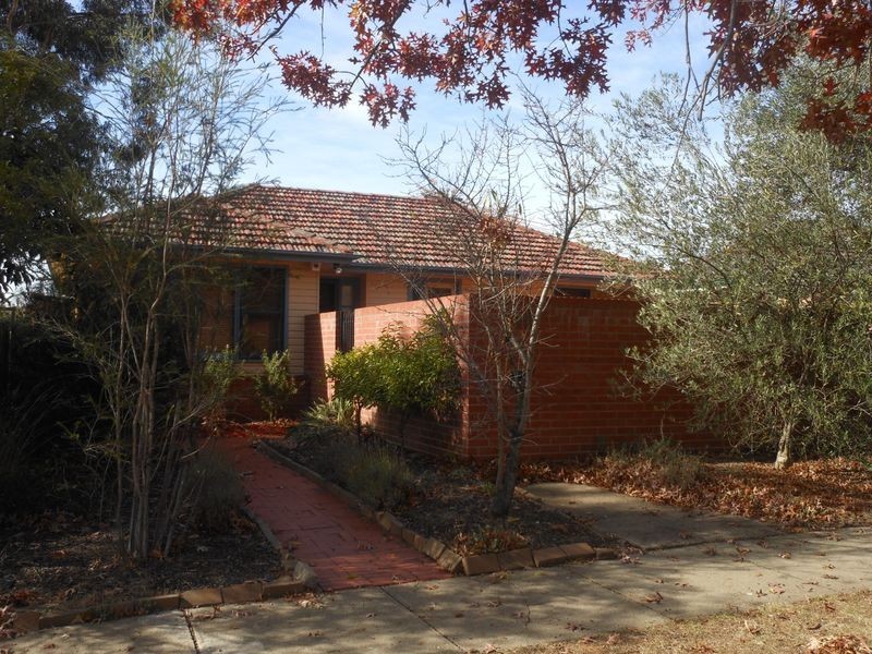 66 Boolimba Street, Narrabundah ACT 2604