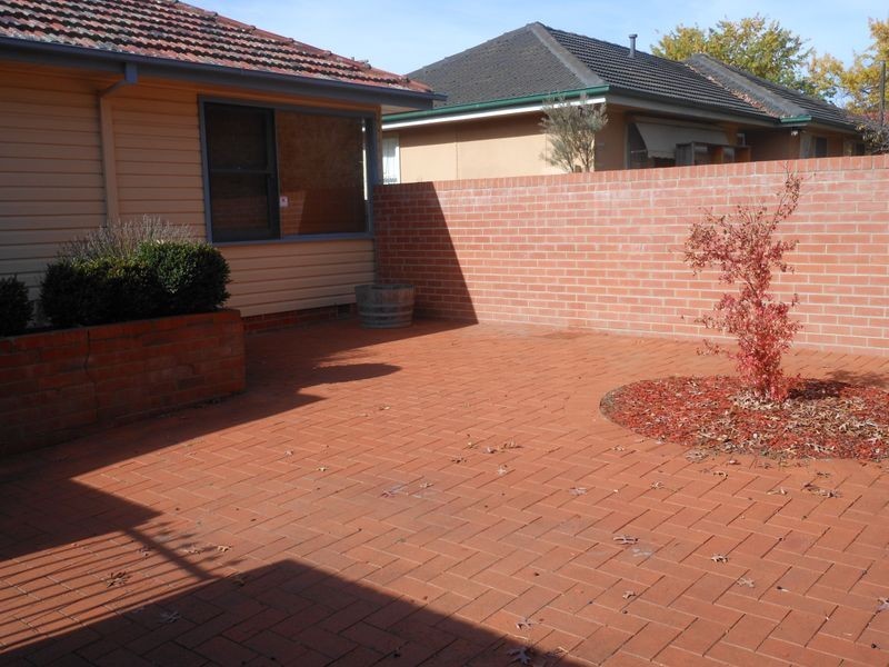 66 Boolimba Street, Narrabundah ACT 2604