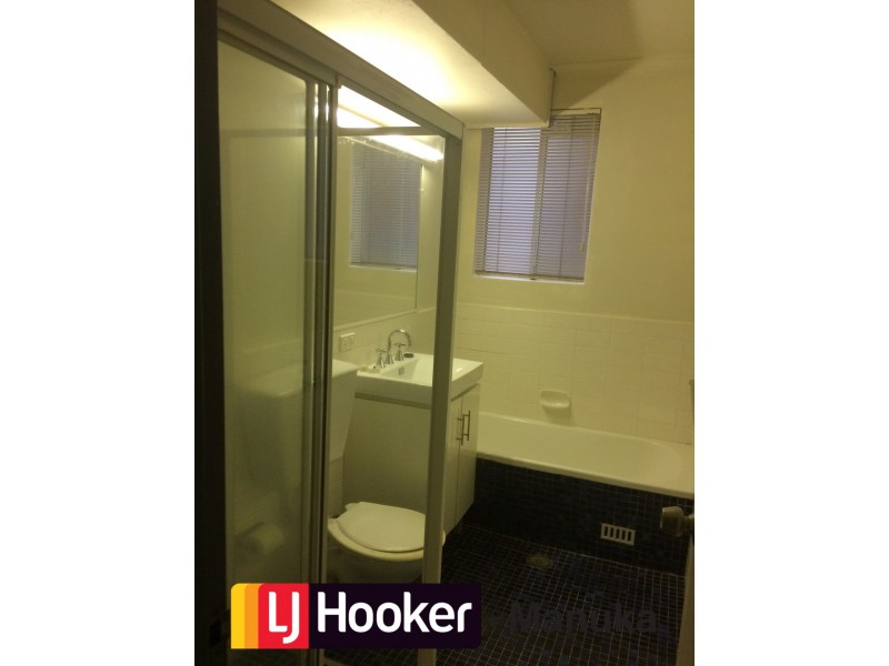 13/99 Canberra Avenue, Griffith ACT 2603