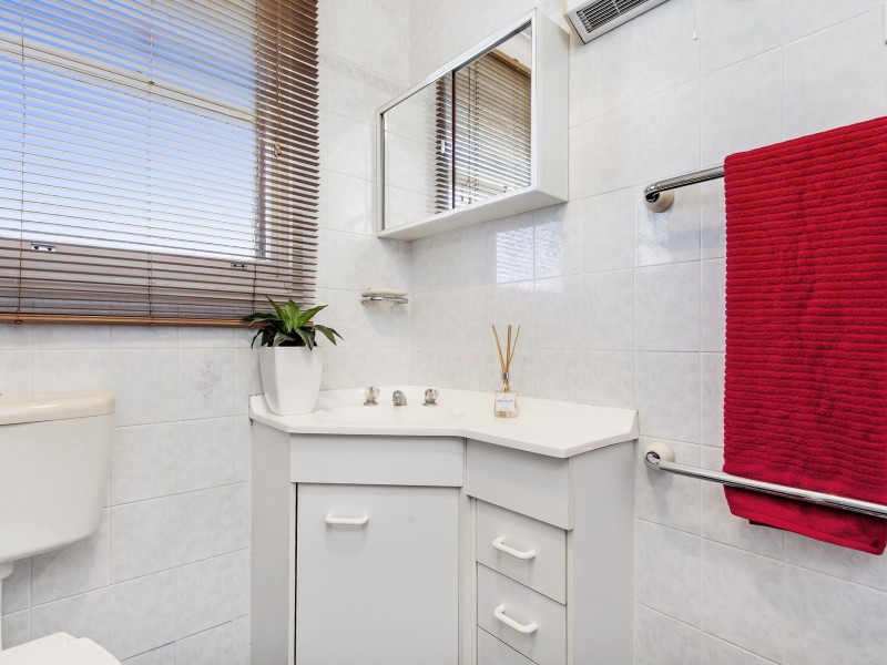 8 Rodway Street, Yarralumla ACT 2600