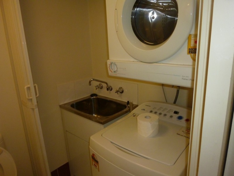 12/18 Captain Cook Crescent, Griffith ACT 2603