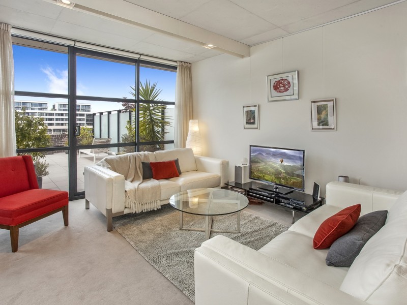 3/27 Eastlake Parade, Kingston ACT 2604