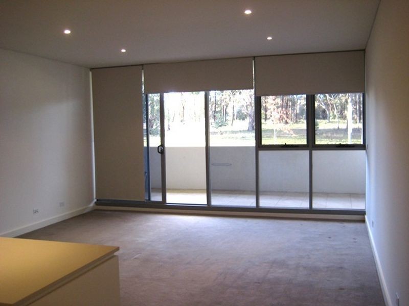 18/21 State Circle, Forrest ACT 2603