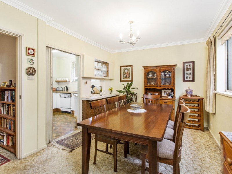 61 McCulloch Street, Curtin ACT 2605