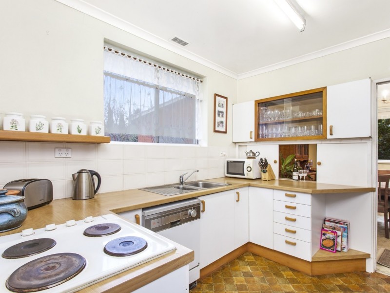 61 McCulloch Street, Curtin ACT 2605