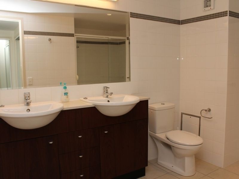 63/14 National Circuit, Barton ACT 2600