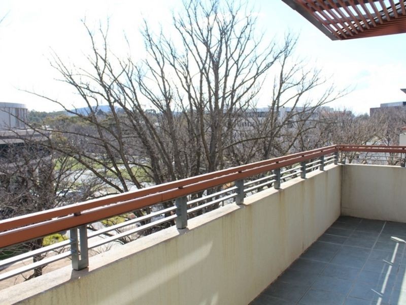 63/14 National Circuit, Barton ACT 2600