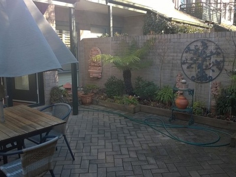 4/4 Hooker Place, Yarralumla ACT 2600