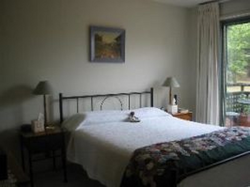 4/4 Hooker Place, Yarralumla ACT 2600