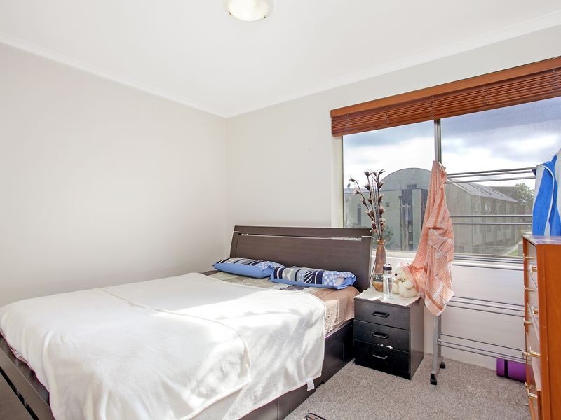 24/3 Waddell Place, Curtin ACT 2605