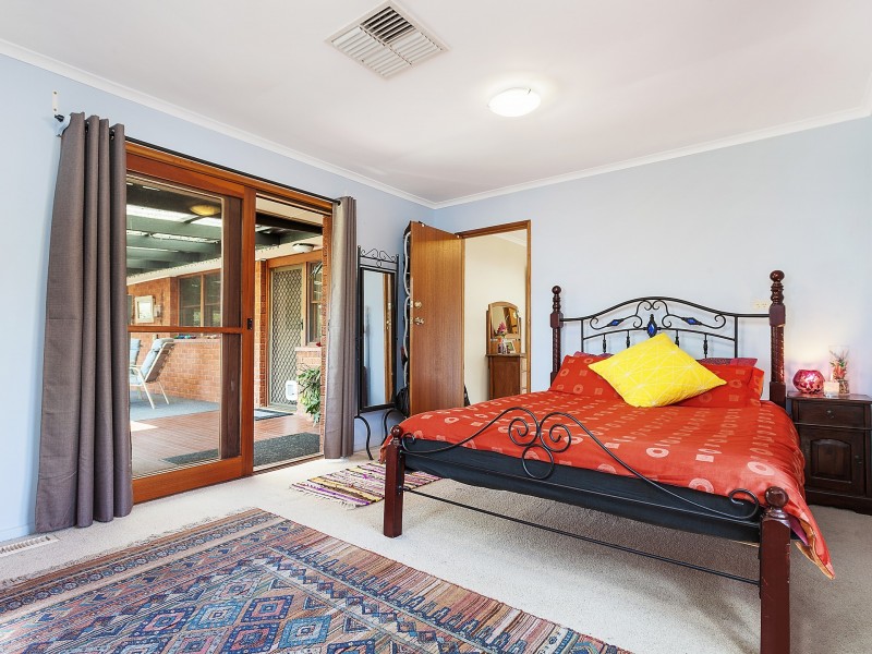 184 Atherton Street, Downer ACT 2602