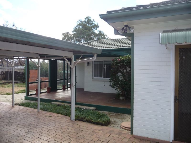 20 Strzelecki Crescent, Narrabundah ACT 2604