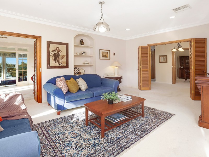 121 Mugga Way, Red Hill ACT 2603