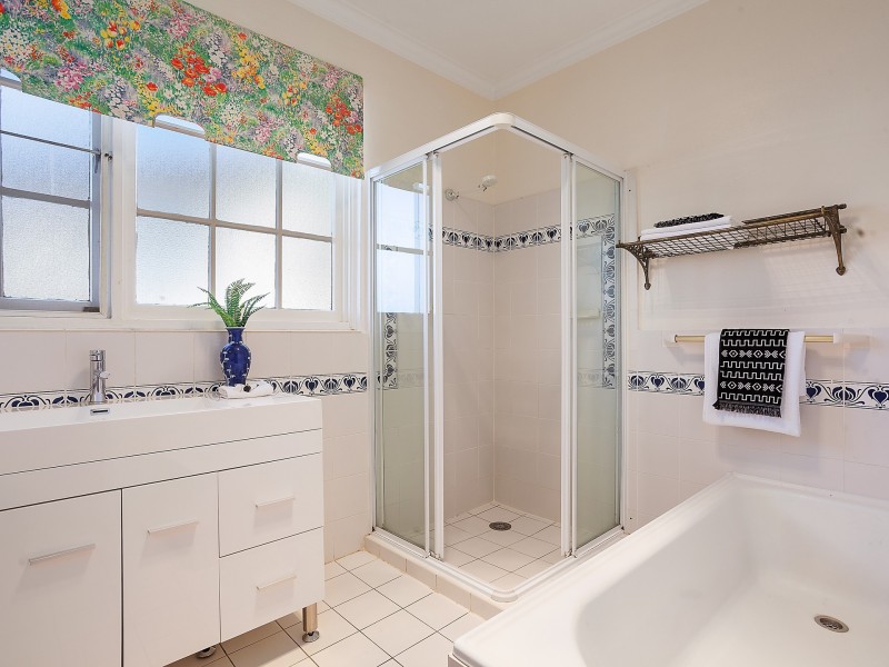 121 Mugga Way, Red Hill ACT 2603