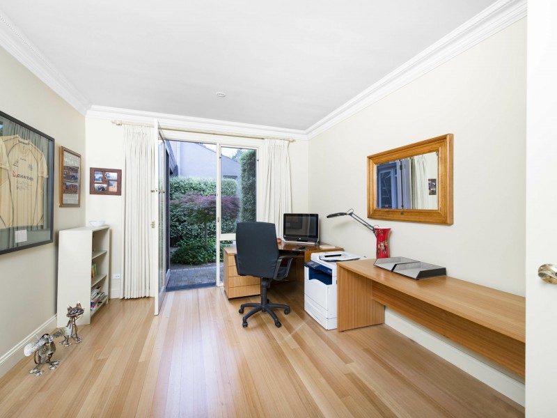 88 Empire Circuit, Deakin ACT 2600