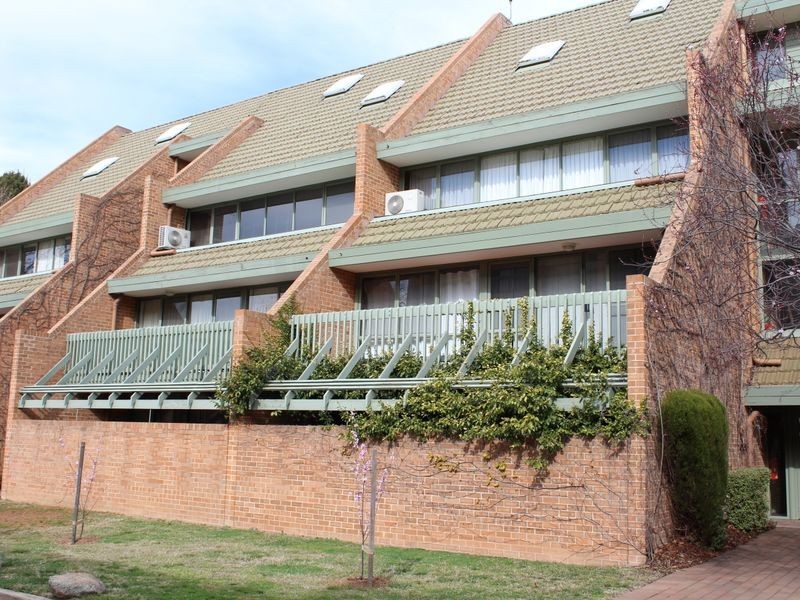 10/19 Howitt Street, Kingston ACT 2604