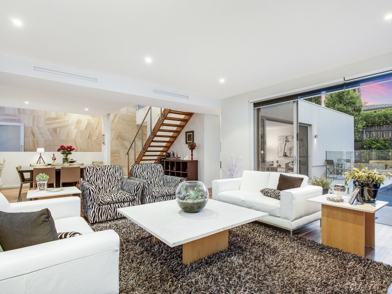 16 Hobart Avenue, Forrest ACT 2603