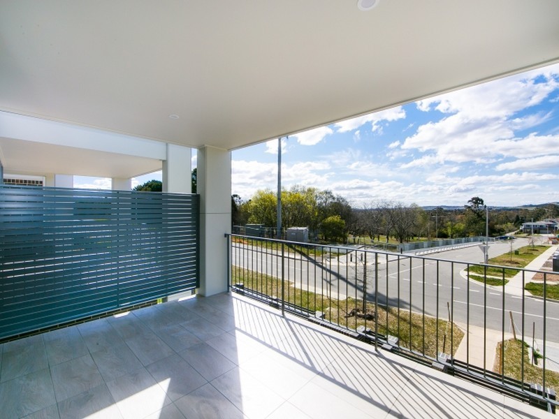 10/16 Sellbach Street, Weston ACT 2611