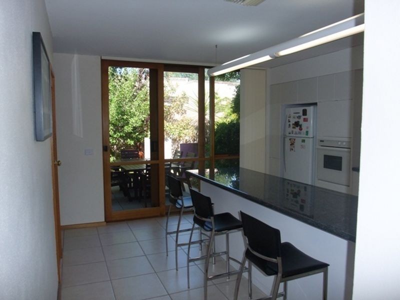 16/28 Black Street, Yarralumla ACT 2600