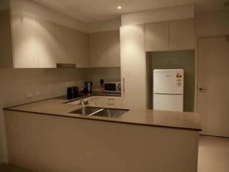 2/71 Giles Street, Kingston ACT 2604