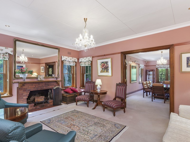 16 Durville Crescent, Griffith ACT 2603