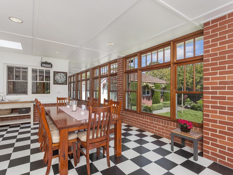 16 Durville Crescent, Griffith ACT 2603