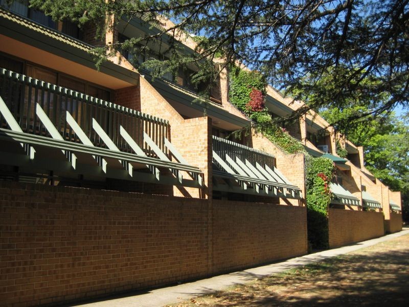 32/19 Howitt Street, Kingston ACT 2604