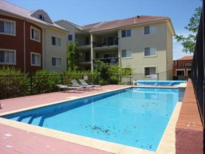 42/7 Empire Circuit, Forrest ACT 2603