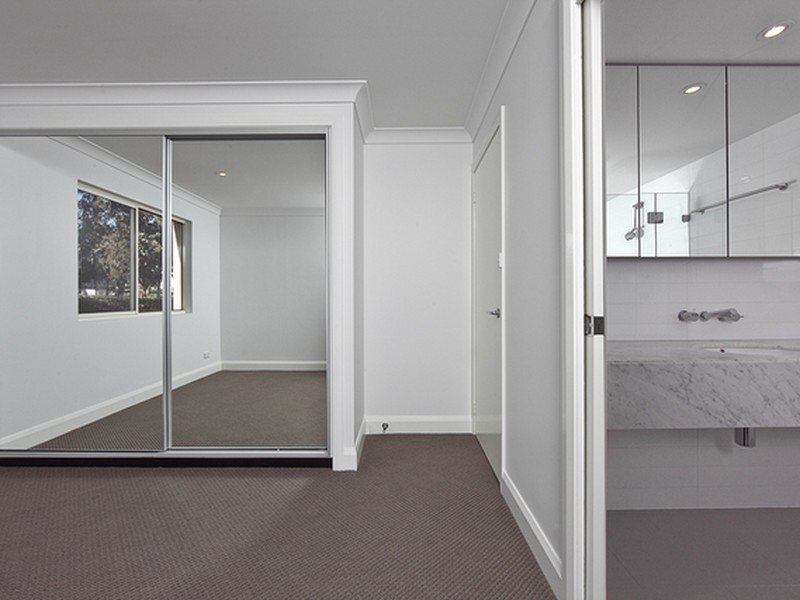 3/10 Dominion Circuit, Forrest ACT 2603