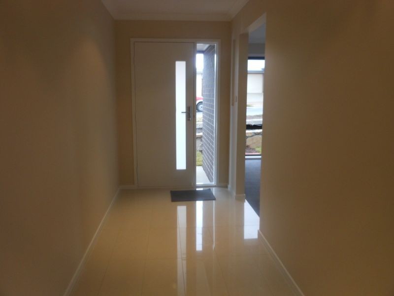 6 Alanvale Street, Harrison ACT 2914