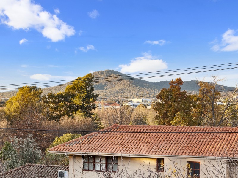 70 Arthur Circle, Forrest ACT 2603