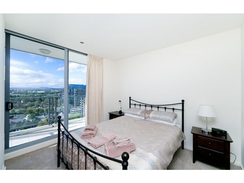 99/2 Edinburgh Avenue, City ACT 2601