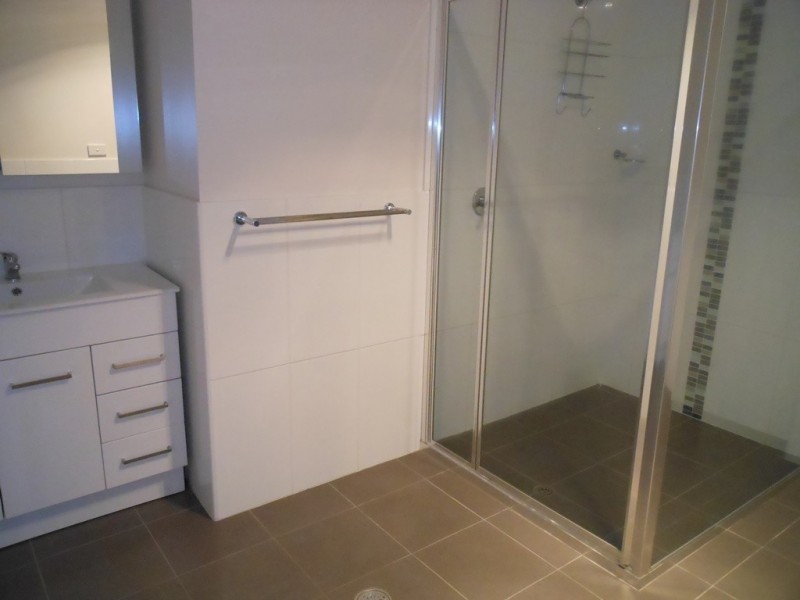 60F/3 Young Street, Queanbeyan NSW 2620