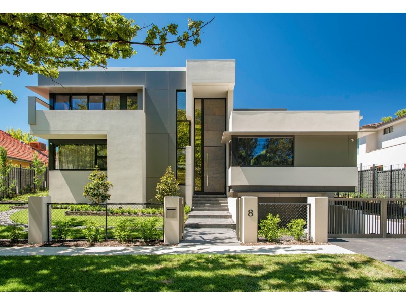 8 Gunn Street, Yarralumla ACT 2600