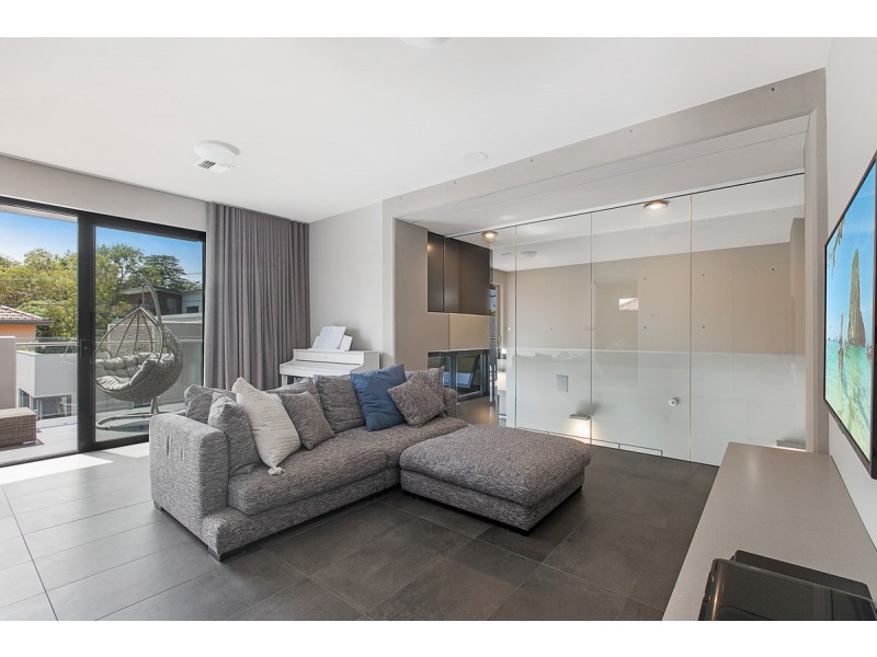 8 Gunn Street, Yarralumla ACT 2600