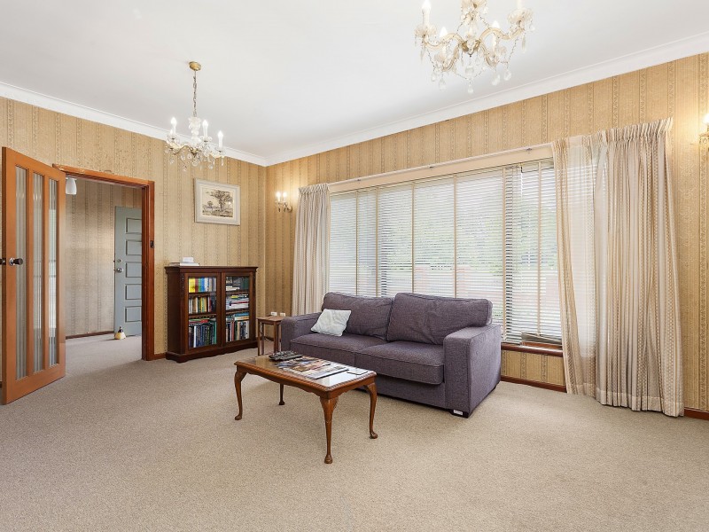 75 Sturt Avenue, Narrabundah ACT 2604