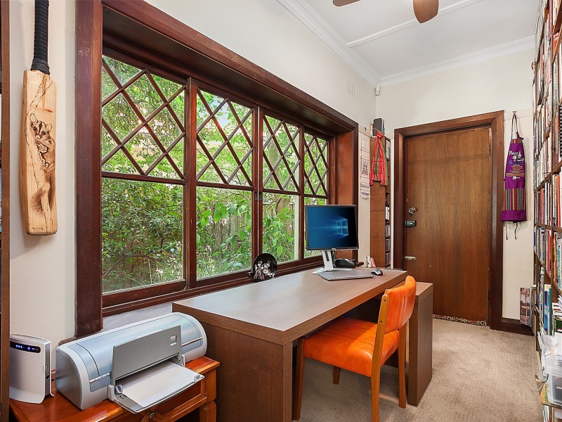 25 Telopea Park, Barton ACT 2600