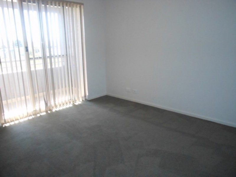 2 Toft Street, Dunlop ACT 2615