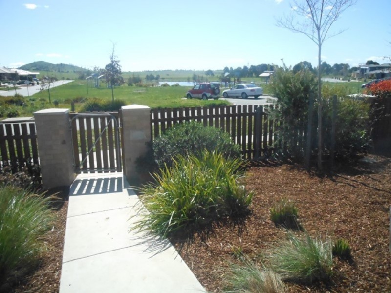 2 Toft Street, Dunlop ACT 2615