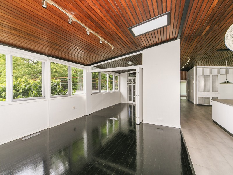 7 Canterbury Crescent, Deakin ACT 2600