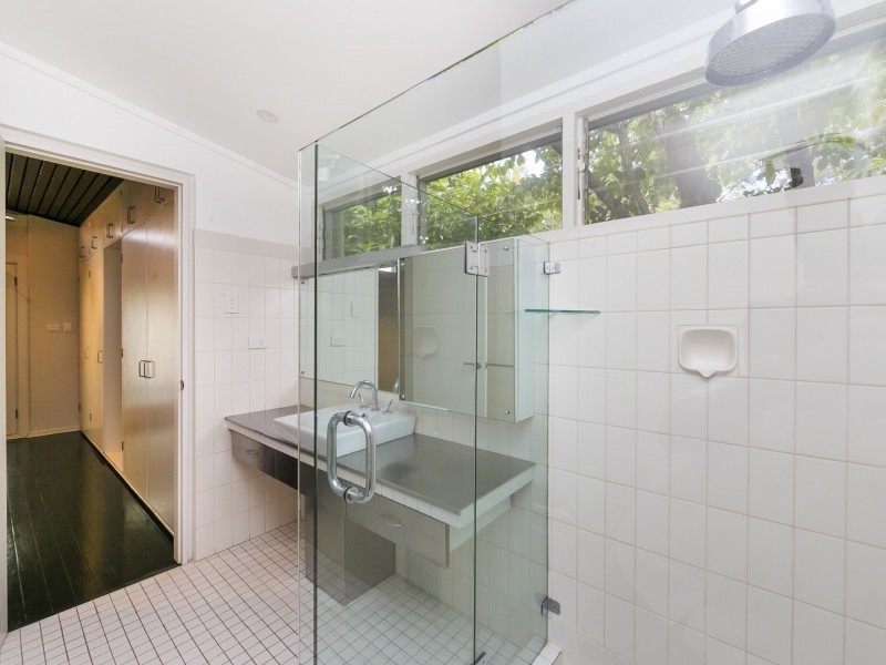 7 Canterbury Crescent, Deakin ACT 2600