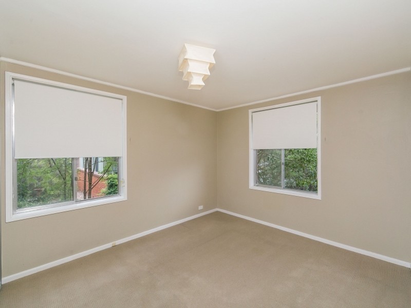6 Sturgess Place, Weston ACT 2611