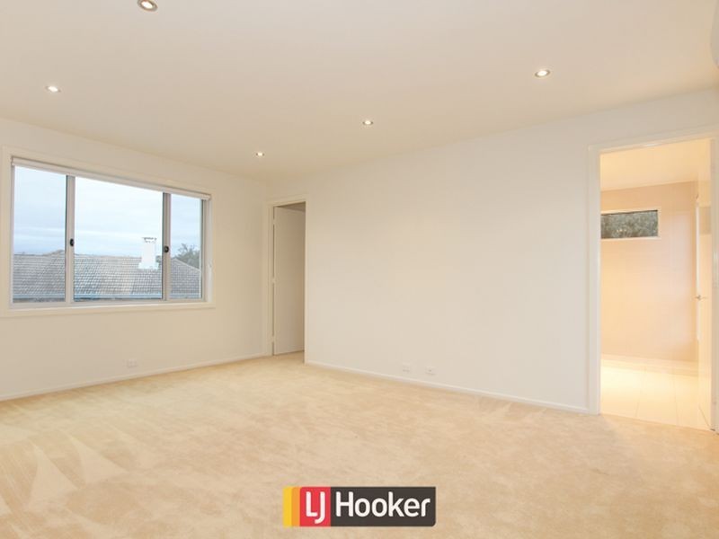 17 Rawson Street, Deakin ACT 2600