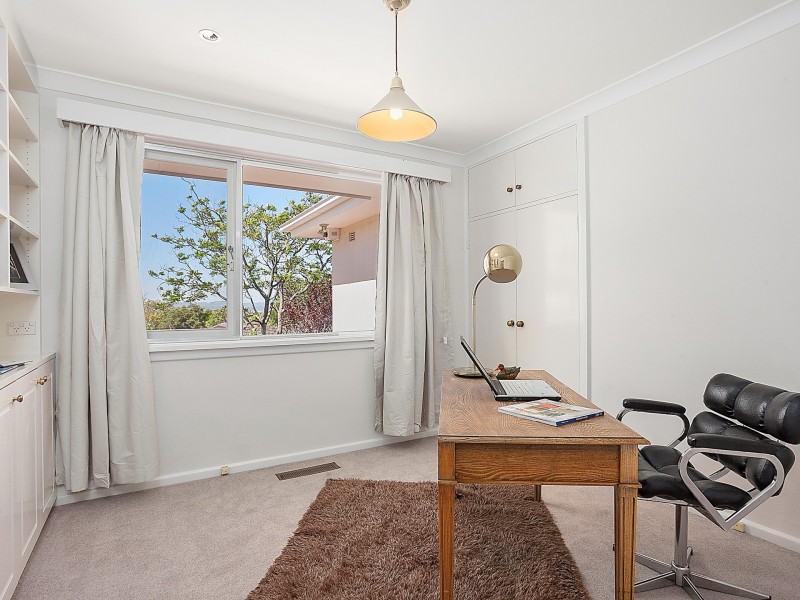 87 Endeavour Street, Red Hill ACT 2603