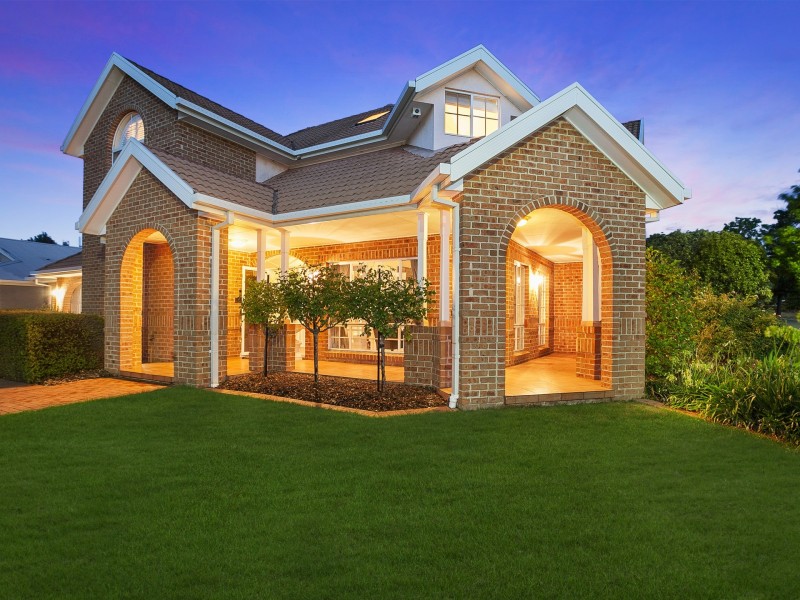 4 Lakeview Gardens, Jerrabomberra NSW 2619