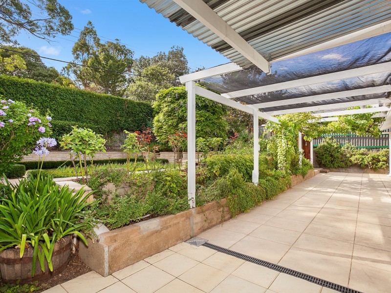 2 Hunter Street, Yarralumla ACT 2600