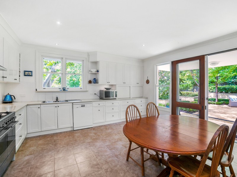 2 Hunter Street, Yarralumla ACT 2600