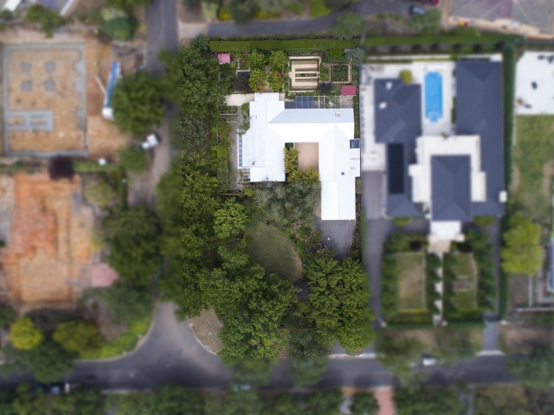 2 Hunter Street, Yarralumla ACT 2600