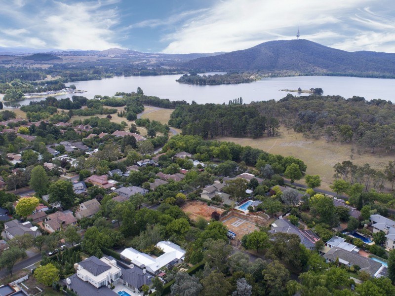 2 Hunter Street, Yarralumla ACT 2600