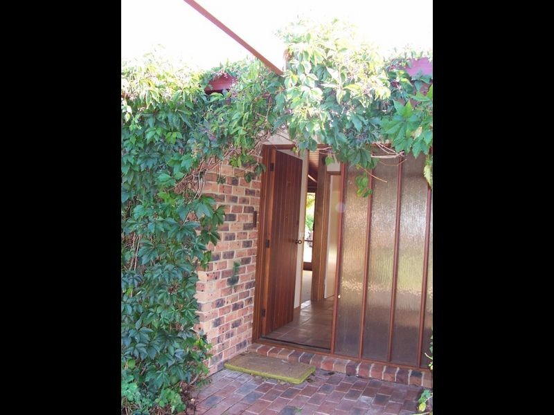 12 Bromby Street, Isaacs ACT 2607